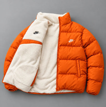 Nike Waxi - Wendbare Sherpa-Pufferjacke
